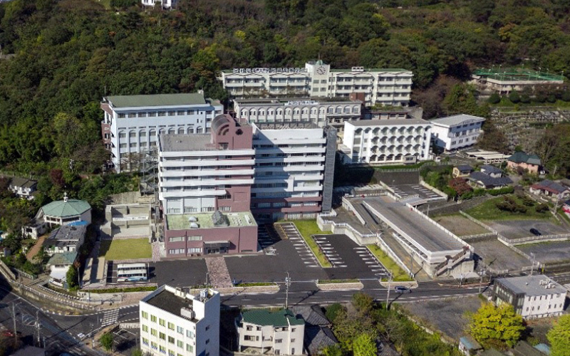 足利短期大学