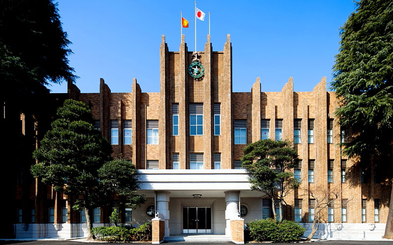 拓殖大学